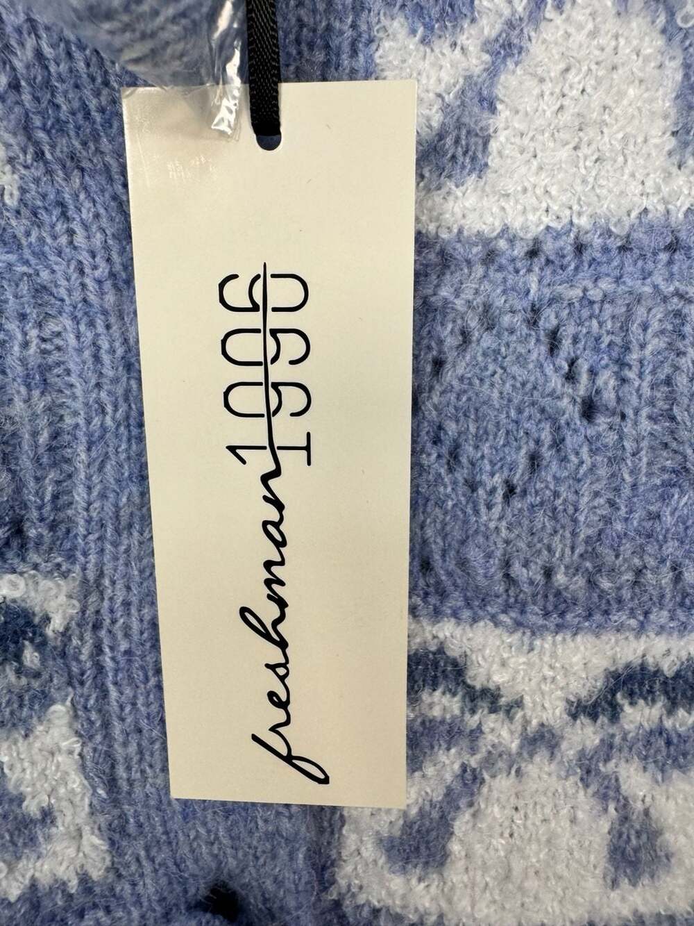 Freshman 1996 Blue and White Bow Pattern Knit Cardigan Sweater NWT - Picture 5 of 8